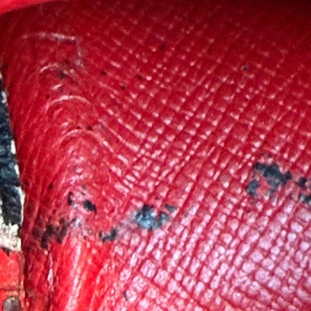 Louis Vuitton Scarlet Epi Leather Wallet Red LV Bi Fold Unisex Vintage